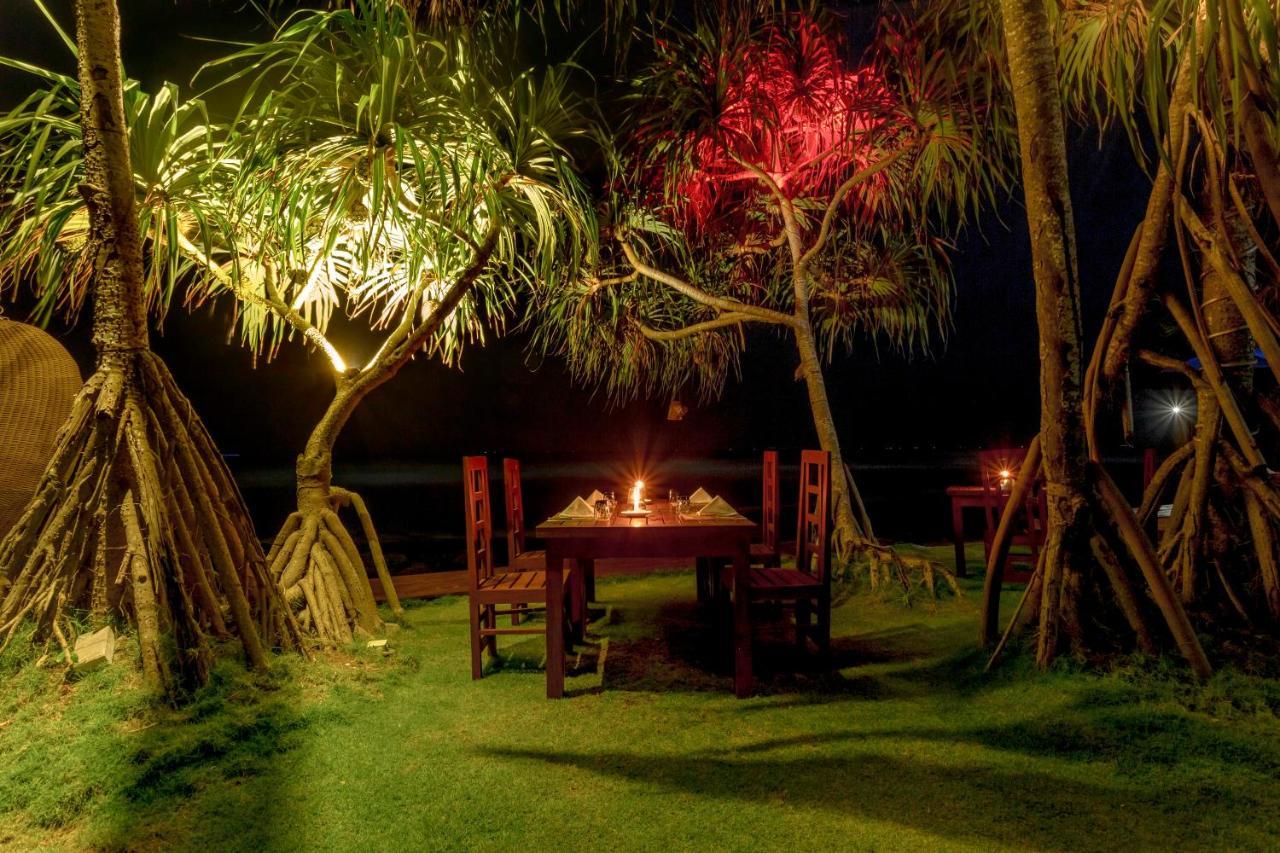 Beach & Bliss Mirissa Bagian luar foto